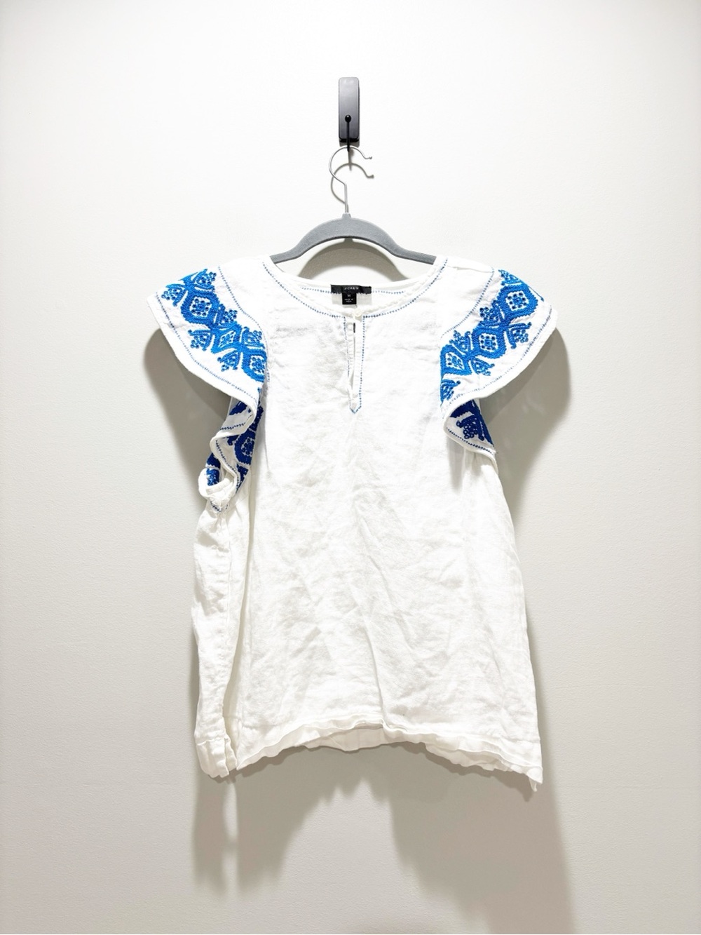 J. Crew White Blouse with Blue Embroidered Ruffle Sleeves Linen Lightweight Sz M